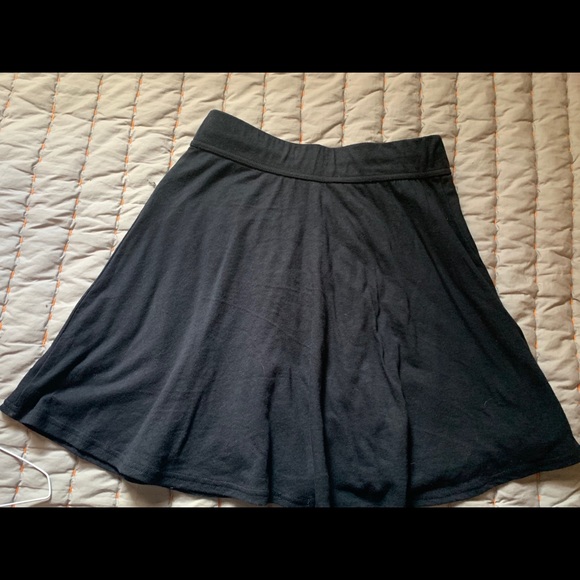 Hollister Navy Blue Flowy Mini Skirt - Picture 2 of 5